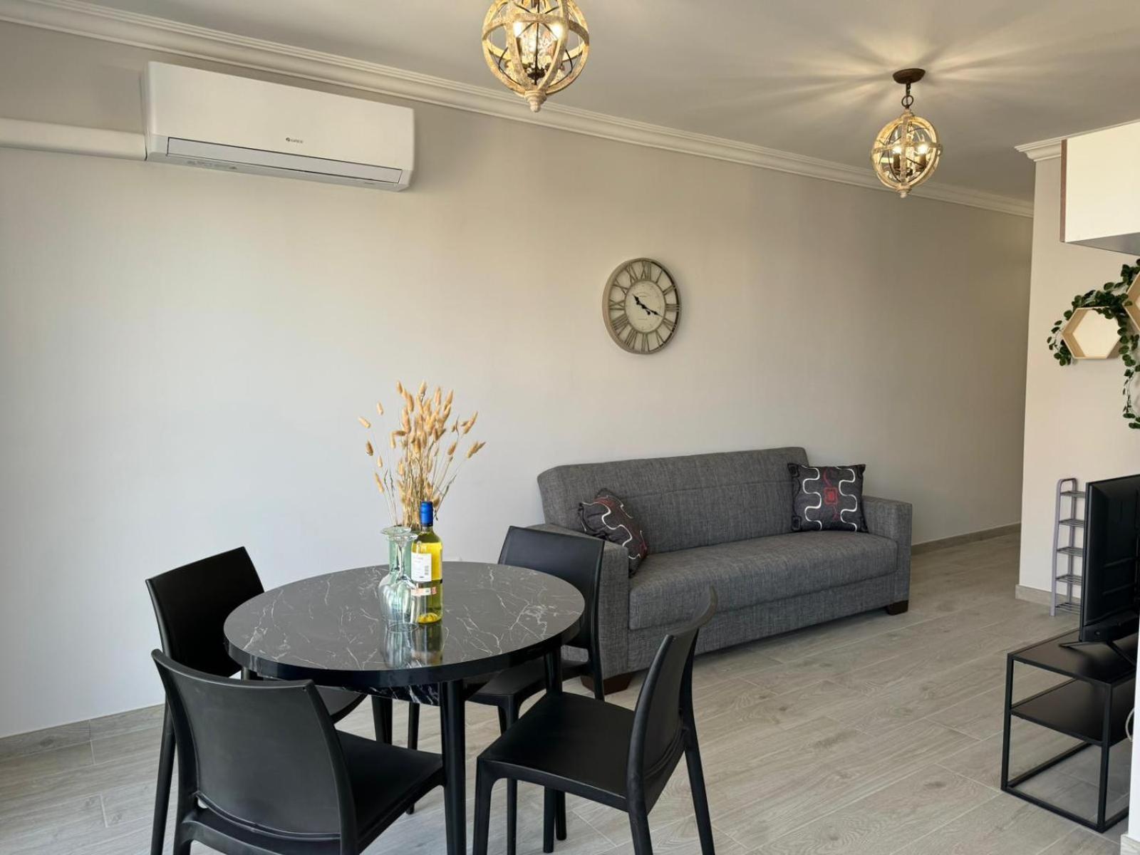 Luxury & Modern Two Bedroom Marsaskala Apartment 외부 사진