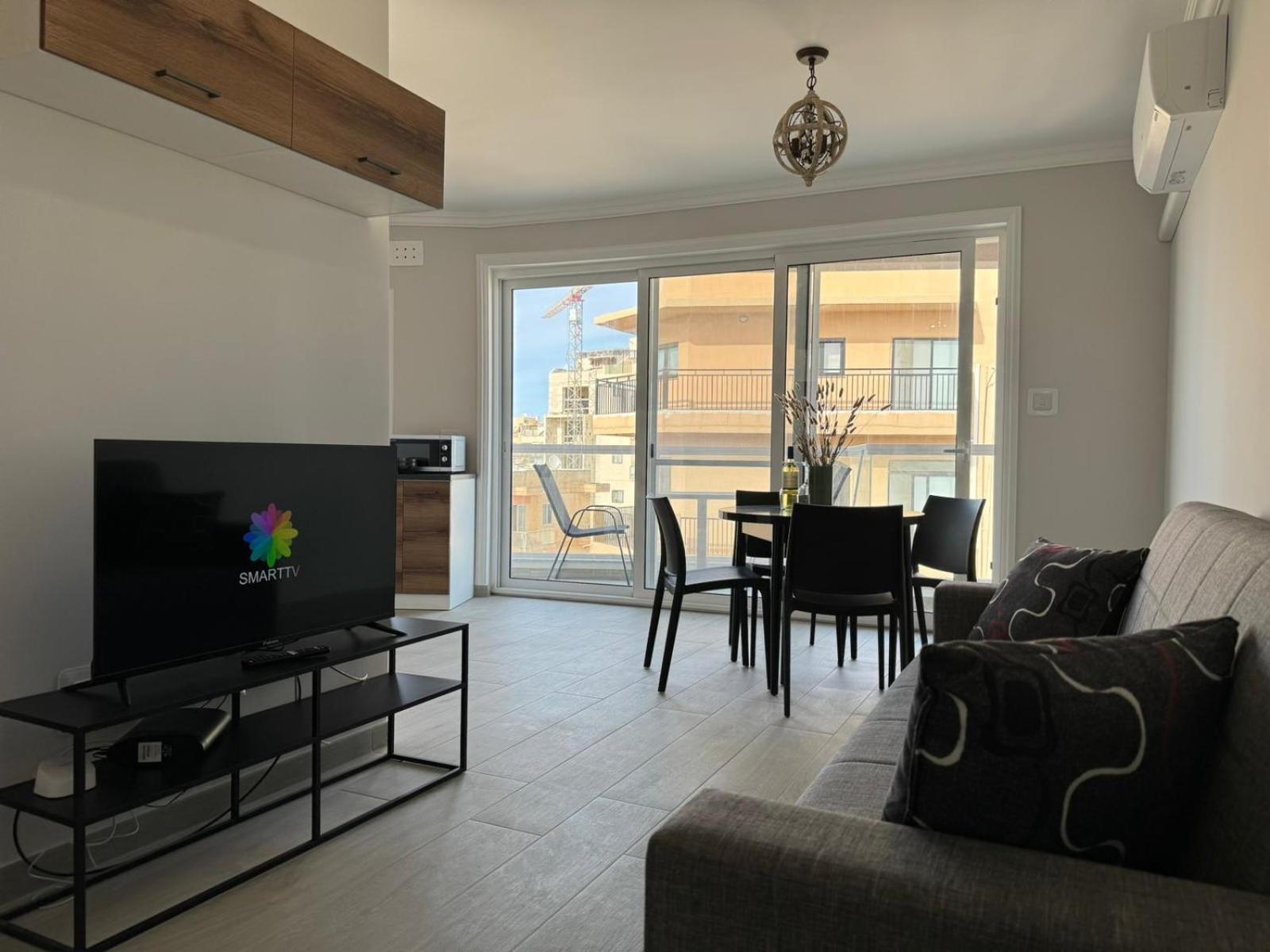 Luxury & Modern Two Bedroom Marsaskala Apartment 외부 사진
