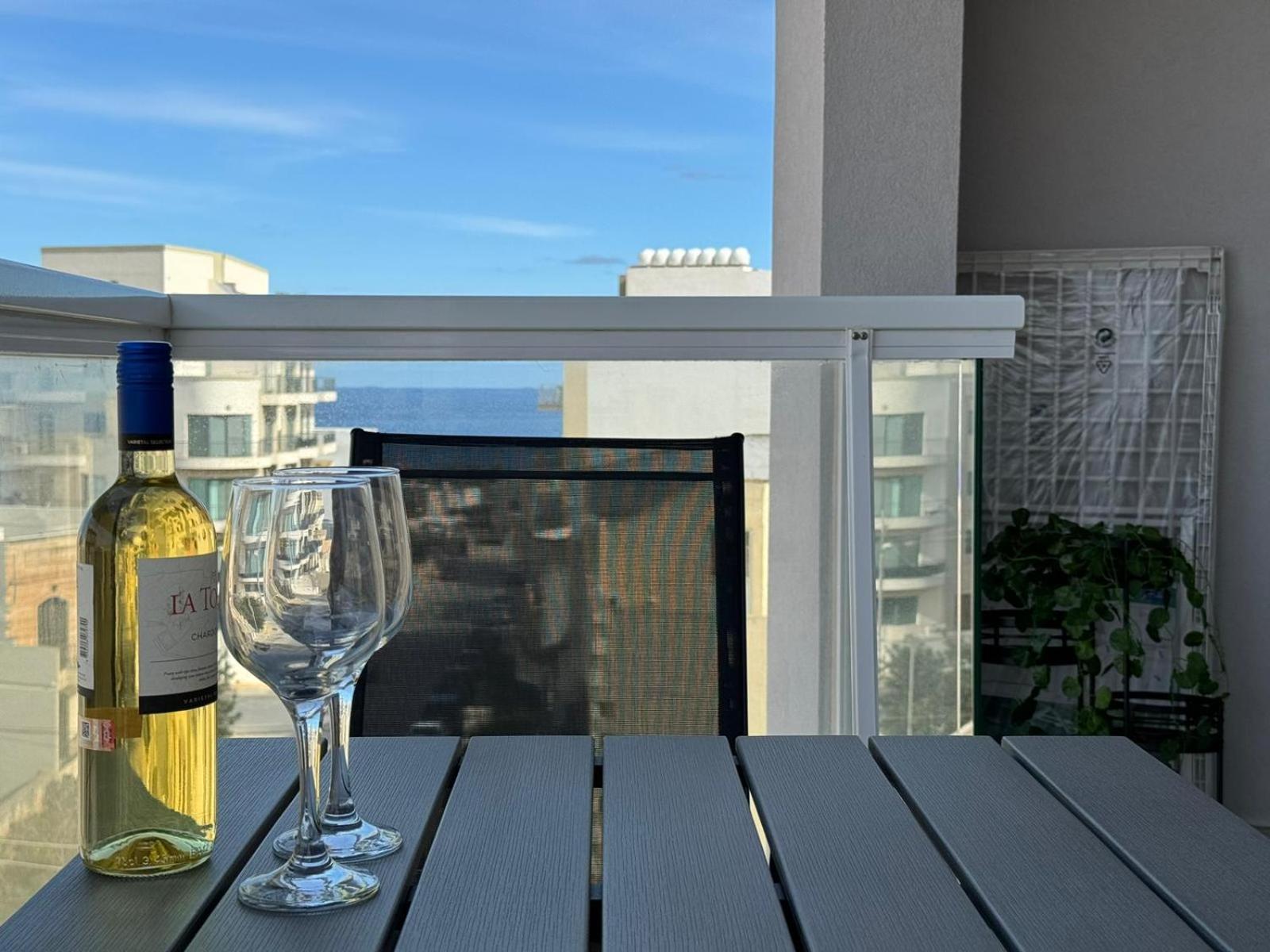 Luxury & Modern Two Bedroom Marsaskala Apartment 외부 사진